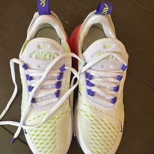 Nike Air 270